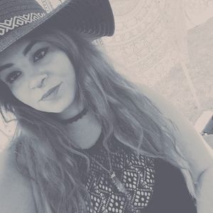 Meet your Posher, Alexandra